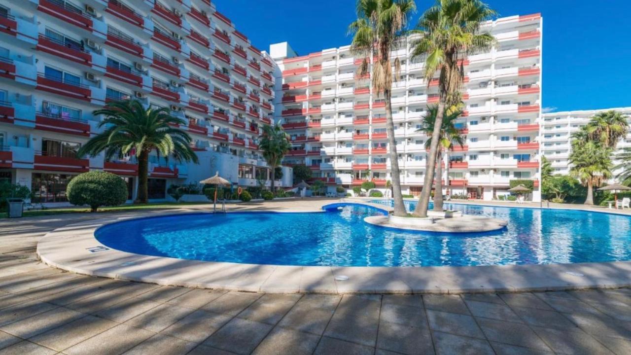 ***Vacation Studio Apartment At Siesta Resort*** Пуерто де ла Аркудия Екстериор снимка